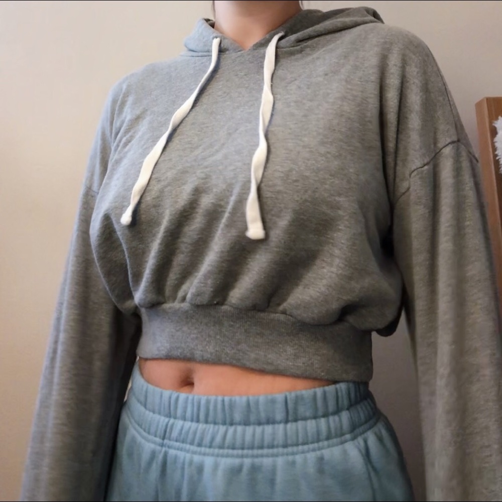 Cropped hoodie